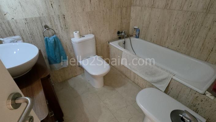 Image No.14-2 Bed Townhouse for sale