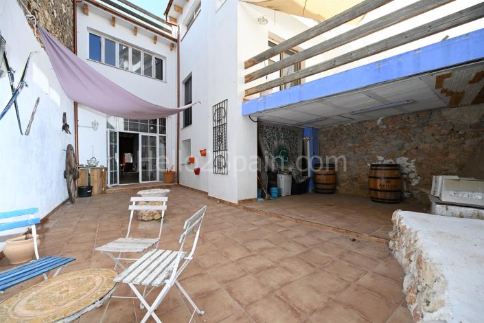 Image No.3-2 Bed Townhouse for sale