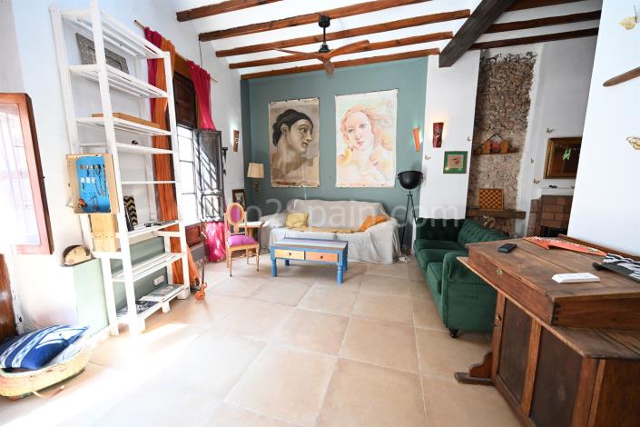 Image No.7-2 Bed Townhouse for sale
