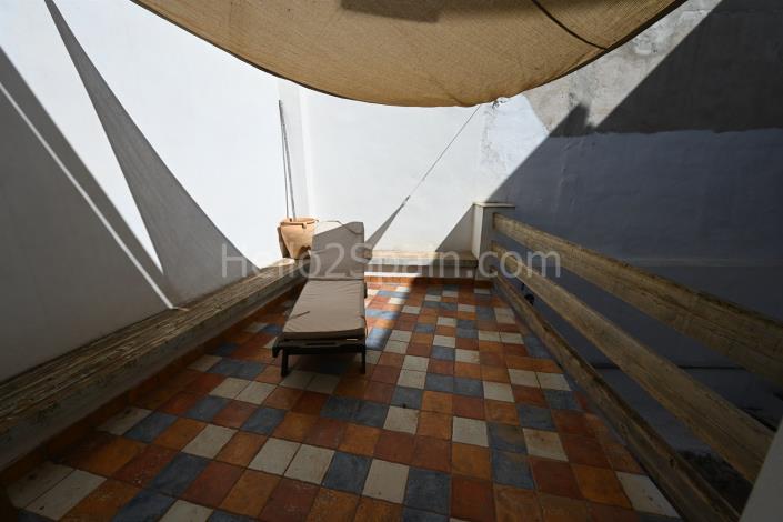 Image No.22-2 Bed Townhouse for sale