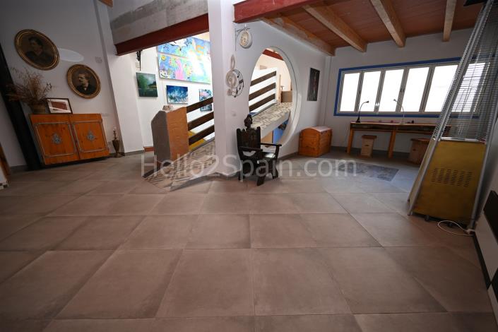 Image No.29-2 Bed Townhouse for sale