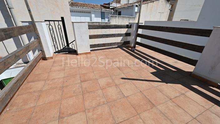 Image No.35-2 Bed Townhouse for sale