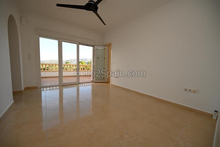 Image No.19-4 Bed Villa / Detached for sale