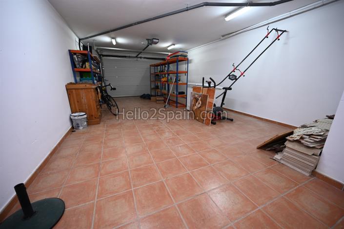 Image No.28-4 Bed Villa / Detached for sale