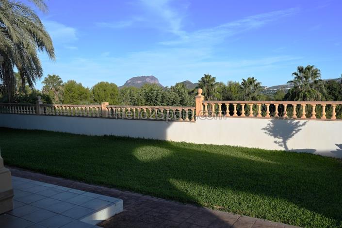 Image No.30-4 Bed Villa / Detached for sale