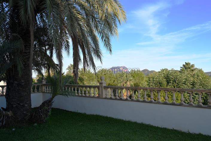 Image No.35-4 Bed Villa / Detached for sale