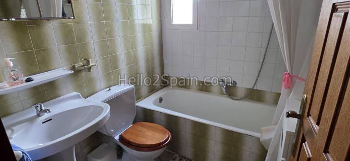 Image No.9-2 Bed Villa / Detached for sale