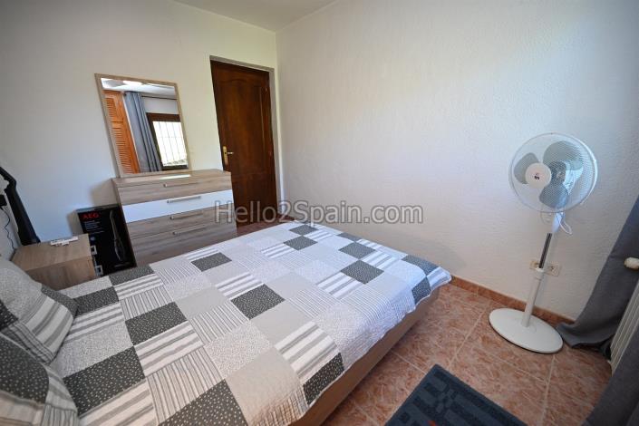 Image No.27-3 Bed Villa / Detached for sale
