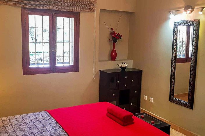 Image No.11-2 Bed Apartment for sale