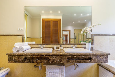 b98le8d7m9k3degpefzhs0lif8u4xzvzhwxtmggyekxx9