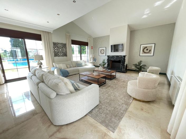 Image No.2-Villa de 5 chambres à vendre à Mijas Golf