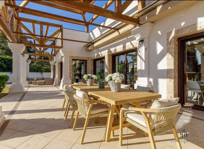 Image No.6-5 Bed Villa for sale