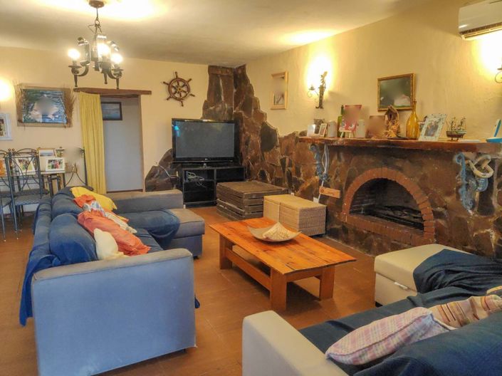 Image No.15-6 Bed Villa for sale