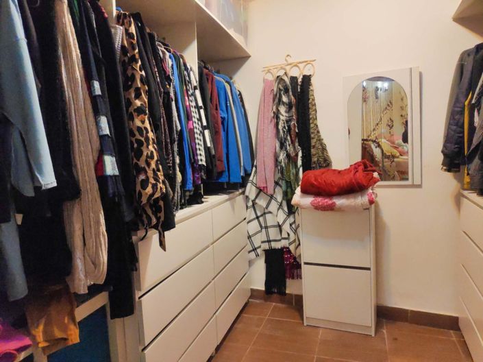 Image No.17-6 Bed Villa for sale