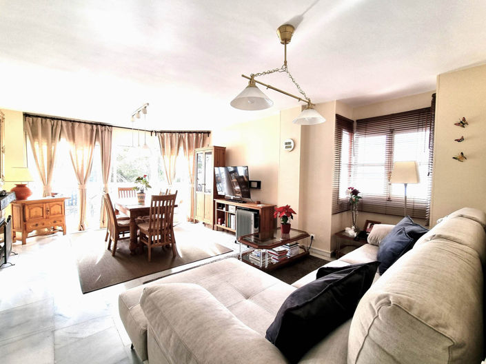 Image No.3-Appartement de 2 chambres à vendre à Mijas Costa