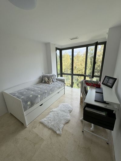 Image No.14-3 Bed Apartment for sale