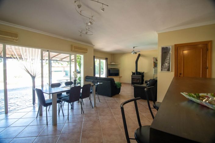 Image No.15-3 Bed Finca for sale