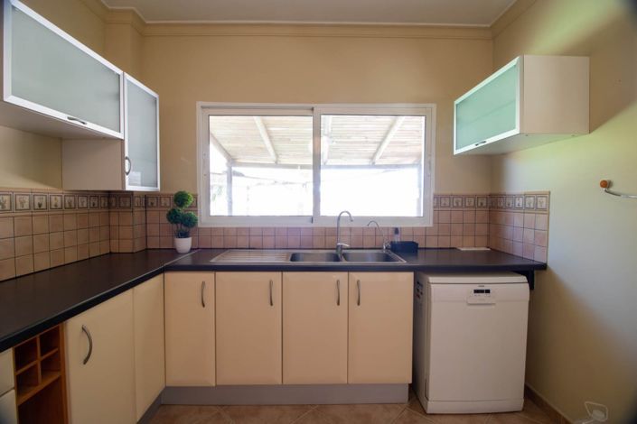 Image No.18-3 Bed Finca for sale