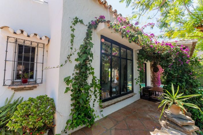 Image No.5-4 Bed Villa for sale