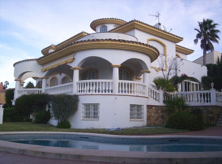 Image No.1-Villa de 5 chambres à vendre à Benalmadena