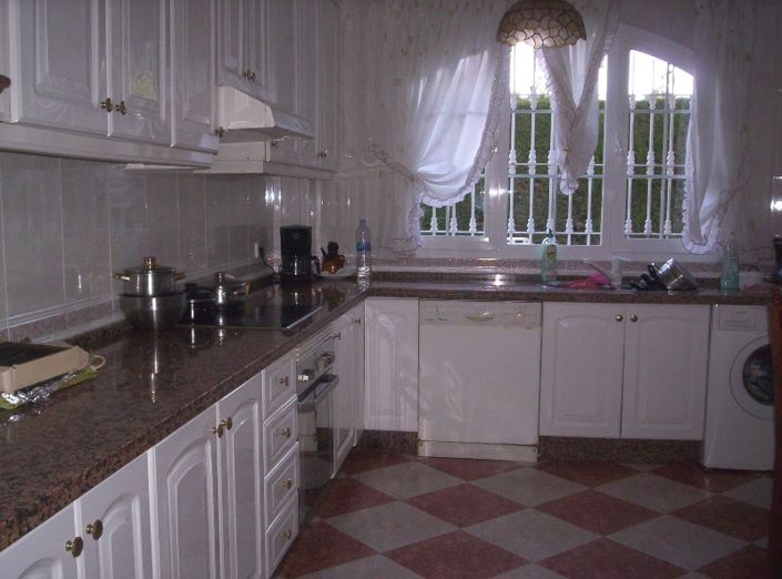 Image No.6-5 Bed Villa for sale