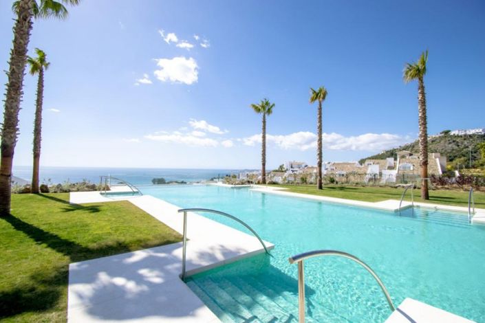 Image No.1-Villa de 4 chambres à vendre à Benalmadena