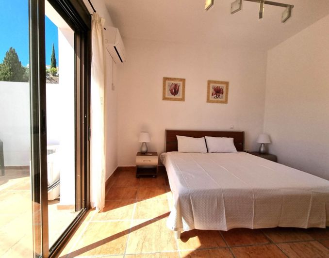 Image No.13-5 Bed Villa for sale