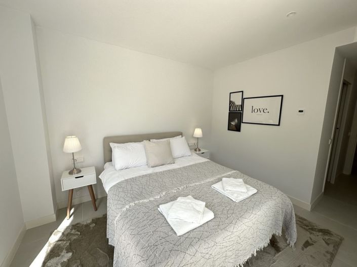 Image No.11-3 Bed Apartment for sale