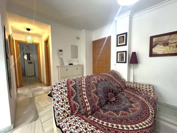 Living Room (2)