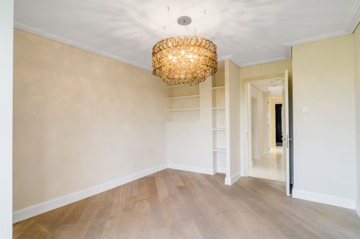 Image No.20-6 Bed Villa for sale