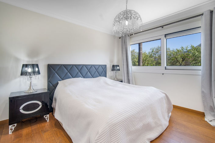 Image No.14-5 Bed Villa for sale