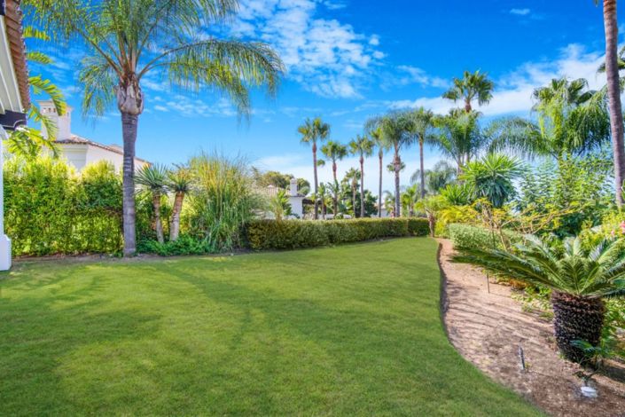 Image No.19-5 Bed Villa for sale