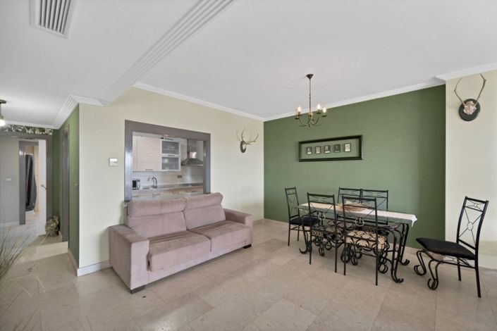 Image No.15-3 Bed Apartment for sale