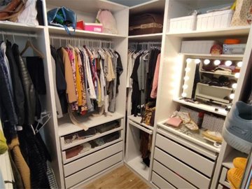 dressing room