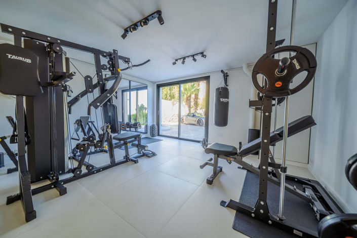 Image No.14-5 Bed Villa for sale