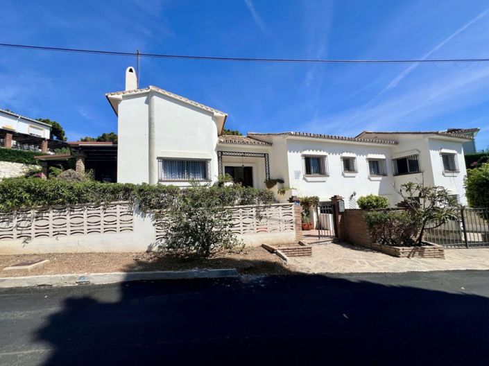 Image No.1-Villa de 5 chambres à vendre à Mijas Costa