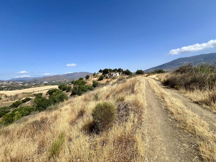 Image No.6-House for sale