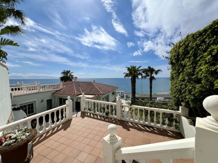 Image No.4-5 Bed Villa for sale