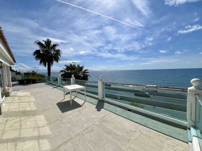 Image No.5-5 Bed Villa for sale