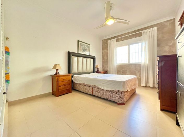 Image No.5-5 Bed Villa for sale