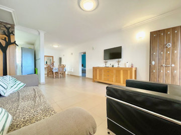 b98le8d7m9k3degpefzhs0lif8u4xzvzhwxtmggyekxx9