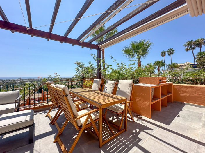 Image No.18-3 Bed Property for sale