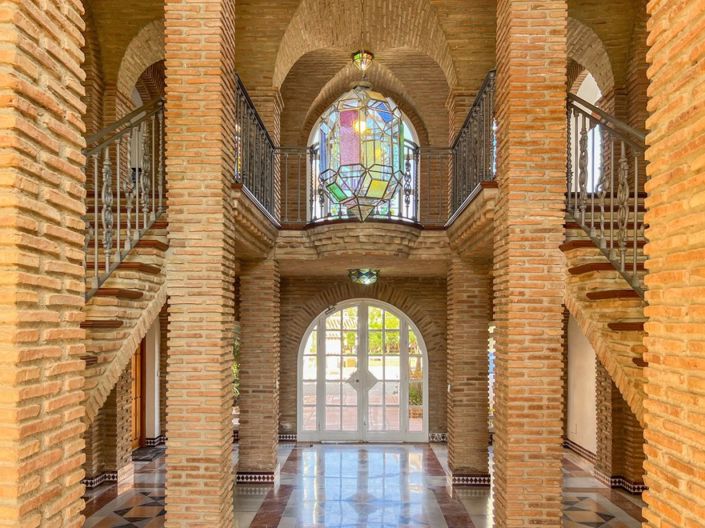 Image No.4-3 Bed Property for sale