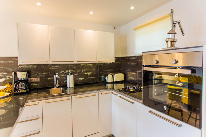 Image No.10-1 Bed Studio for sale