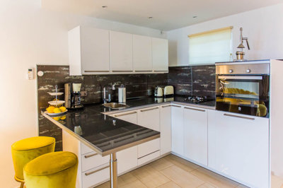 b98le8d7m9k3degpefzhs0lif8u4xzvzhwxtmggyekxx9