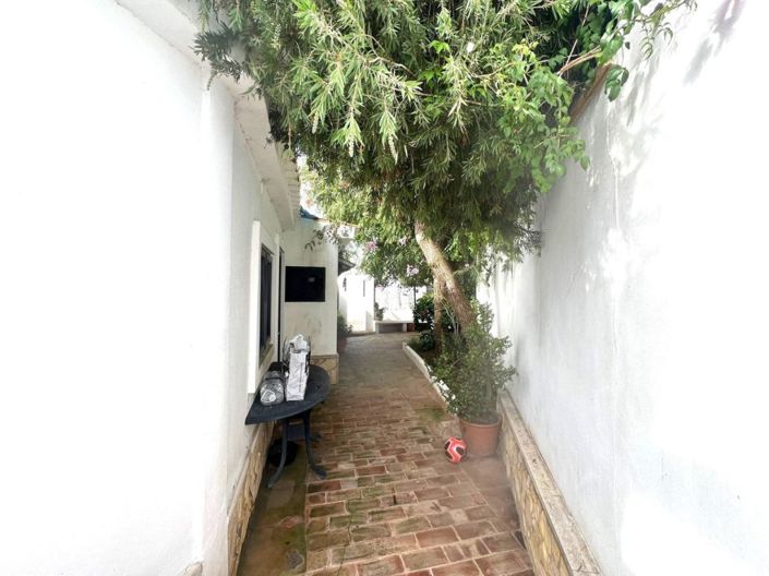 Image No.16-4 Bed Villa for sale