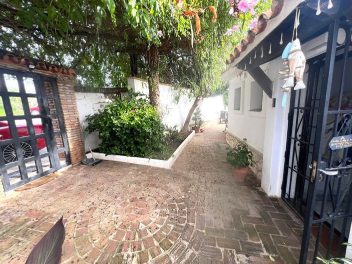 Image No.1-Villa de 4 chambres à vendre à Marbella