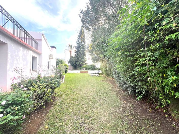 Image No.4-4 Bed Villa for sale