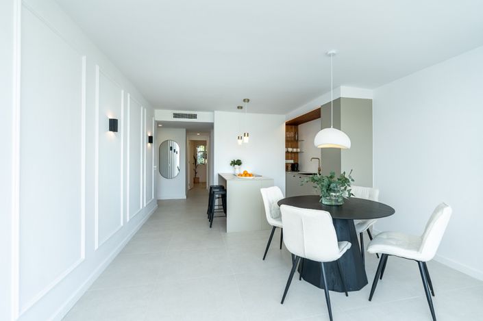 Image No.13-3 Bed Property for sale