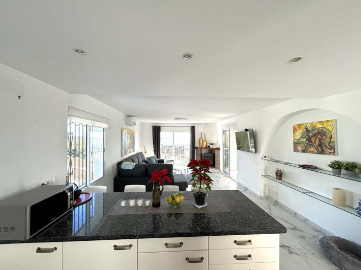 Image No.20-5 Bed Villa for sale